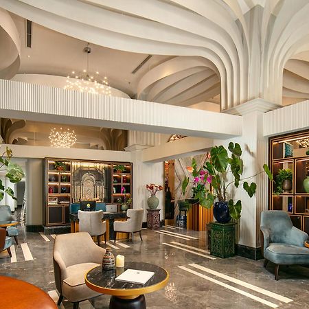 May De Ville Lakeside Hotel Ханой Екстериор снимка The Library
