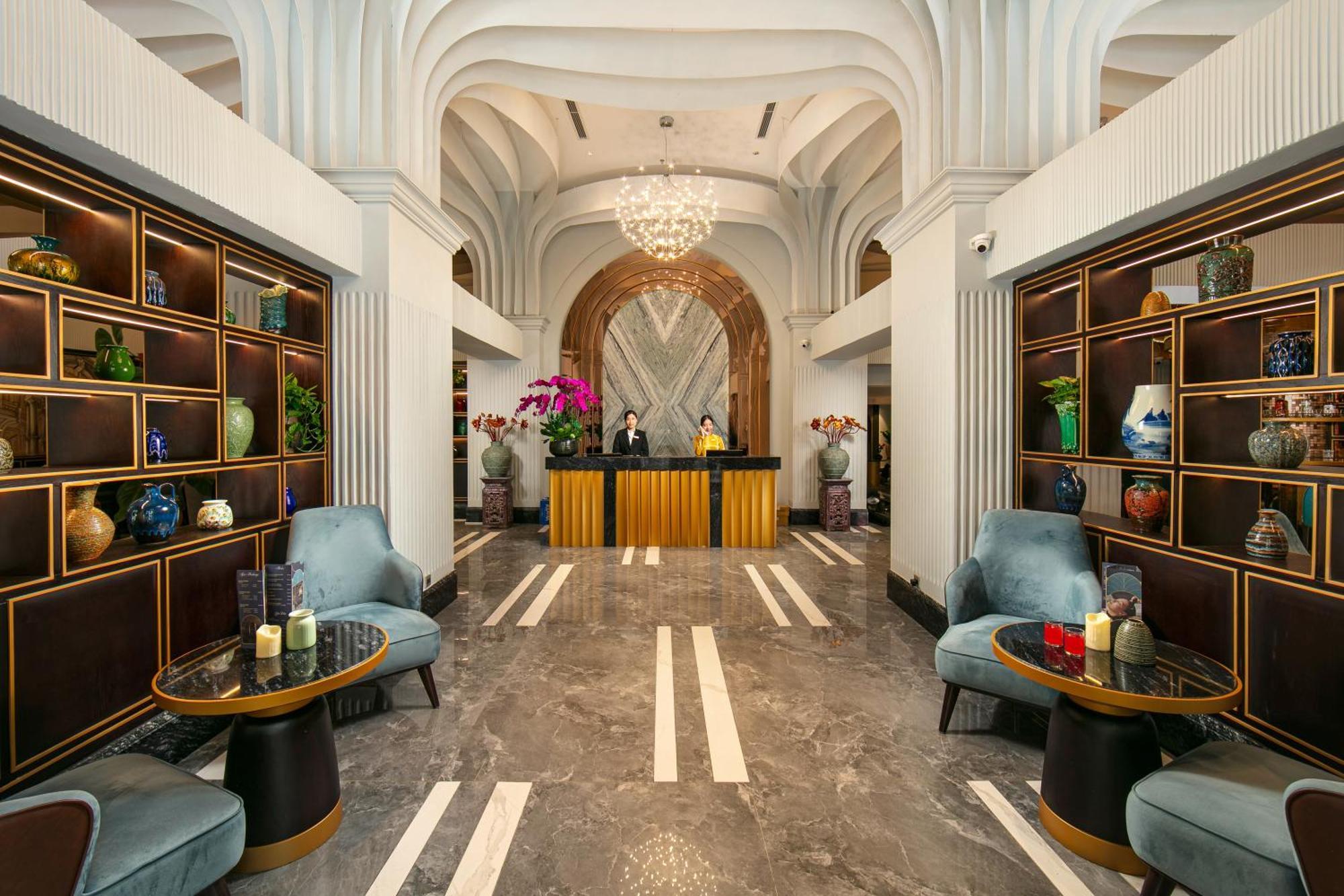 May De Ville Lakeside Hotel Ханой Екстериор снимка Lobby